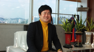 이부형 씨, 군고구마 장수서 대학교수 되다