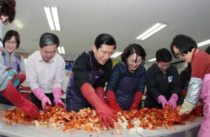 “사랑 버무린 김치로 이웃에 情 나눠요”