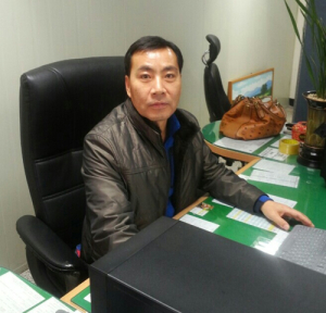 <이 사람> 쓸쓸한 탈북민 빈소, 상주 자처한 경찰
