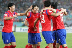 한국, 이라크 2-0 제압…27년 만에 결승 진출