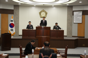 “소중한 민의 반영해 일 잘하는 의회로”