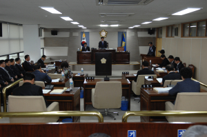 군위군의회, 첫 회기 제207회 임시회 폐회
