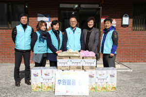 건보 대구본부, 영생애육원 방문…홀몸 어르신 등에 생필품 전달